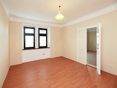 Pronájem bytu 2+1 75 m² (Jednopodlažní) — photo 3