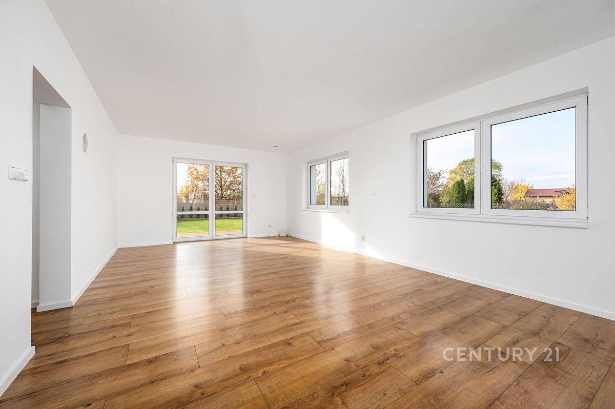 Prodej rodinného domu 93 m², pozemek 844 m² – fotografie 4