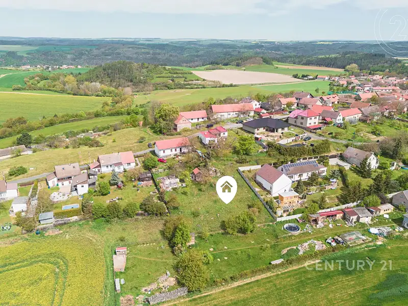 Prodej stavebního pozemku 909 m², Podmokly – náhled fotky 1