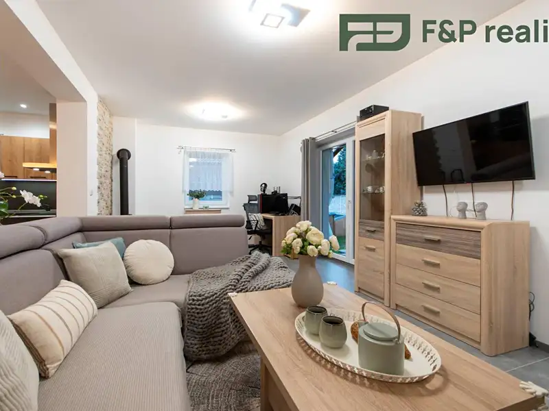 Prodej rodinného domu 97 m², pozemek 497 m², Nový Bydžov – náhled fotky 1