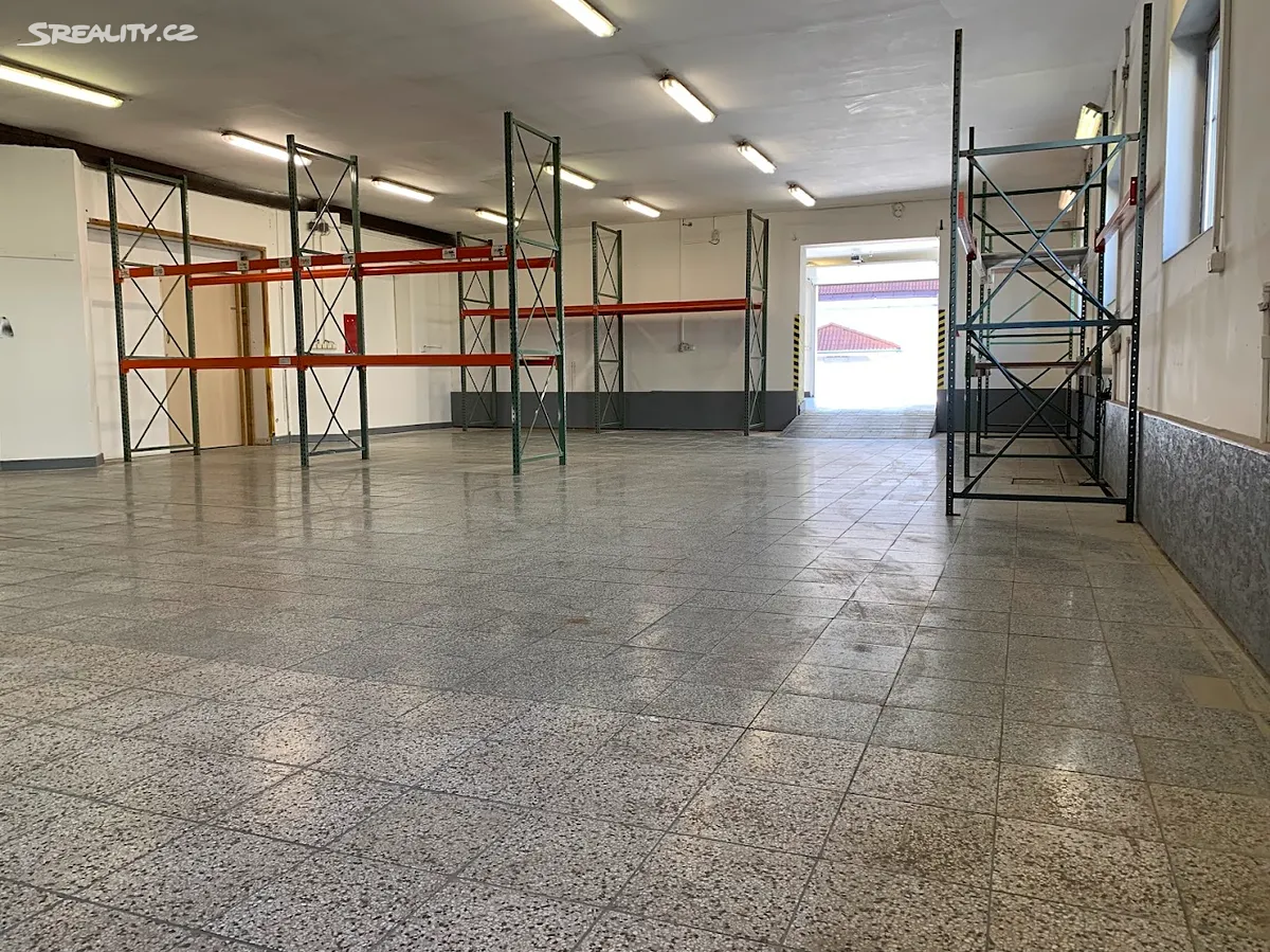 Pronájem výrobní haly, prostoru 392 m² – pohled 5