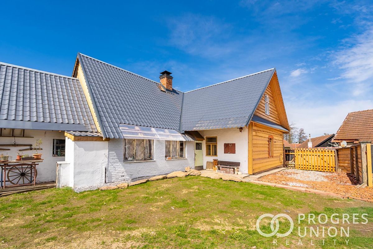 Prodej rodinného domu 103 m², pozemek 995 m² – fotografie 3