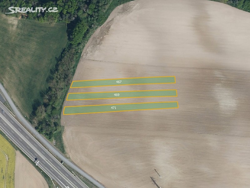 Prodej  pole 33 016 m²