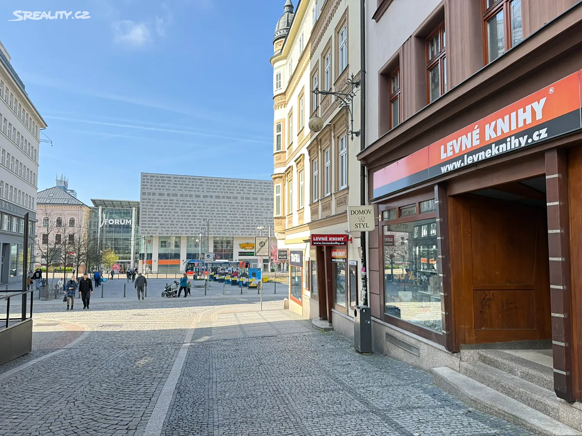 Pronájem obchodního prostoru 38 m² – pohled 3