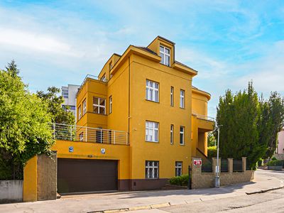 Prodej vily 396 m², pozemek 619 m²