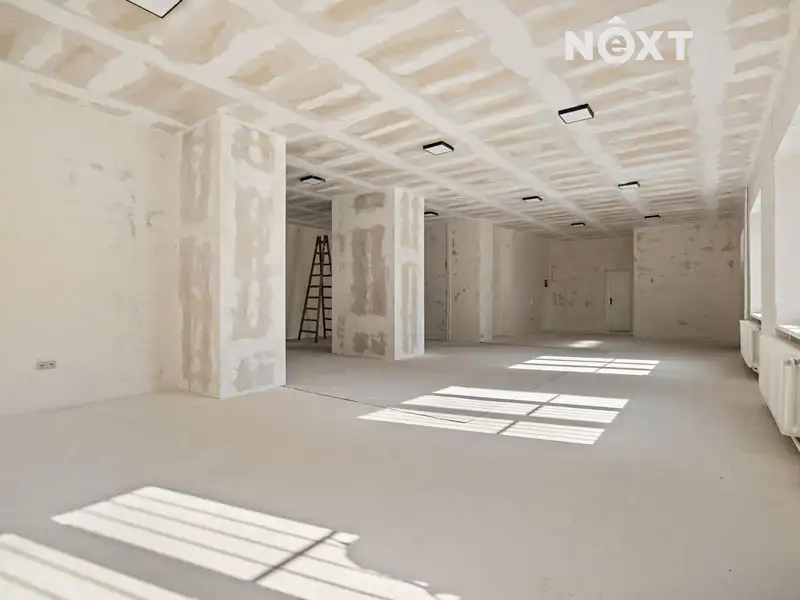 Pronájem obchodního prostoru 140 m², Karviná – náhled fotky 1