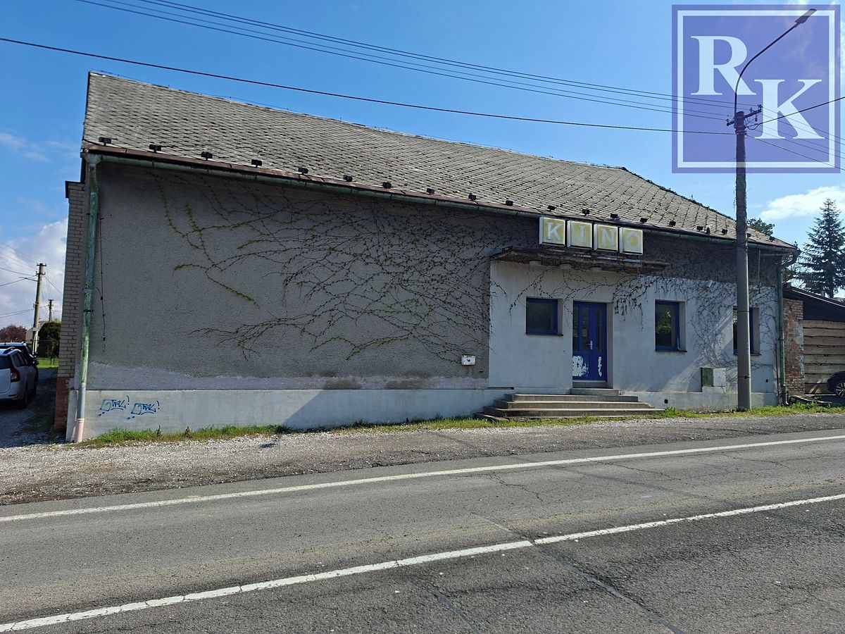 Prodej obchodního prostoru 520 m²