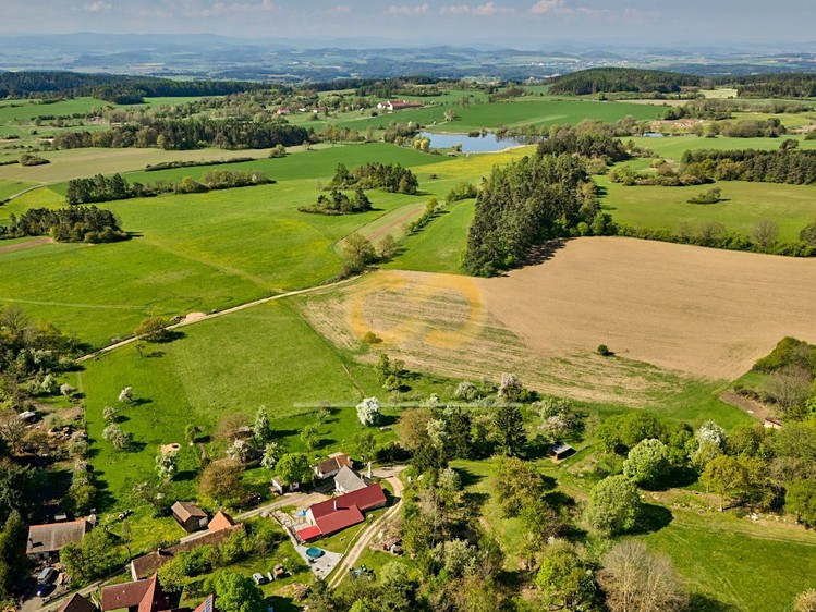 Grundstück zum Kauf, 8.000 m² (1 von 7)