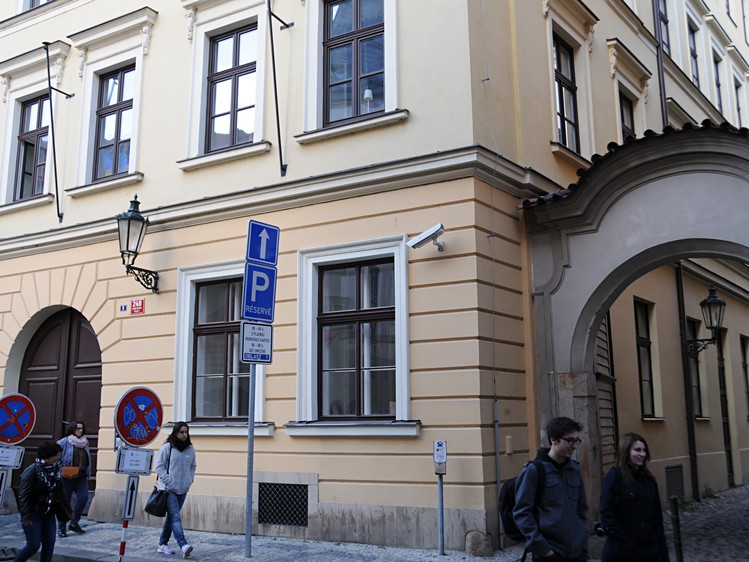 Liliová 3