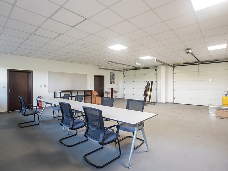 Pronájem komerčního prostoru, 420 m² (11 z 18)