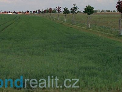 Prodej pozemku 4552 m²