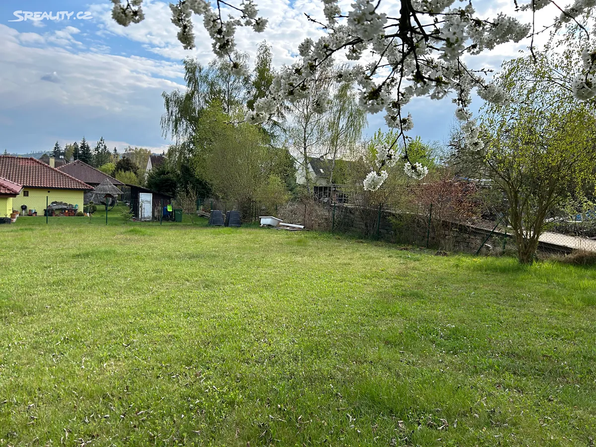 Prodej stavebního pozemku 996 m², Kamenice