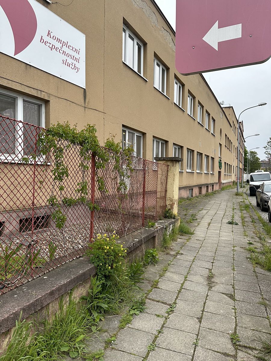 Pronájem kanceláře 507 m²