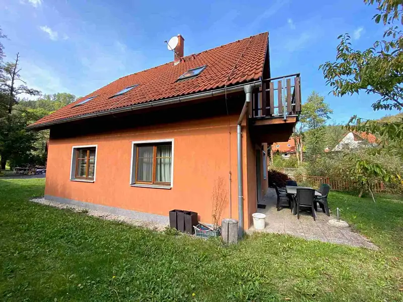 Prodej rodinného domu 140 m², pozemek 528 m², Karlovy Vary – náhled fotky 3