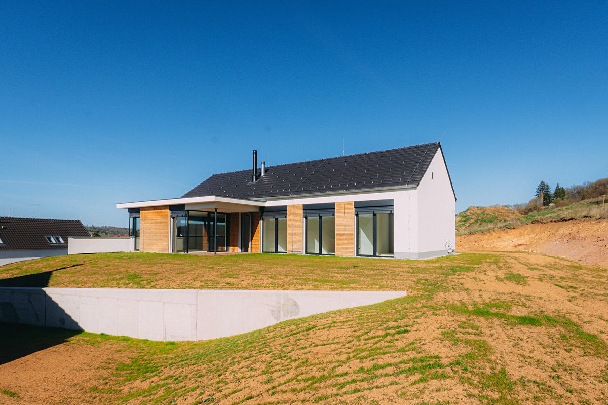 Prodej rodinného domu 162 m², pozemek 929 m²