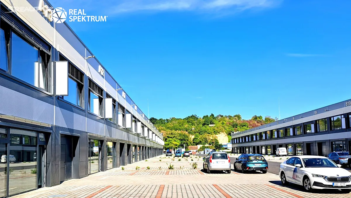 Pronájem skladového prostoru 892 m² – pohled 4