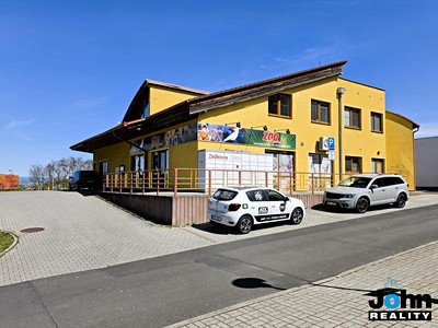 Pronájem kanceláře 200 m²