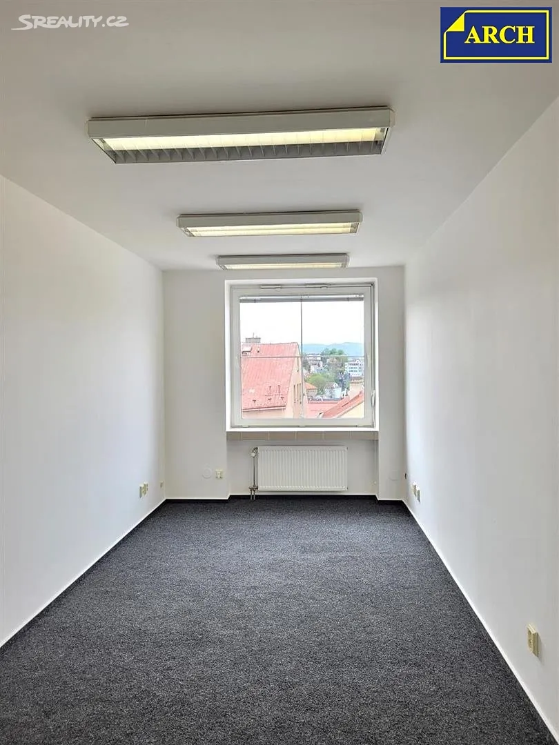 Pronájem kanceláře 92 m² - Widok 5