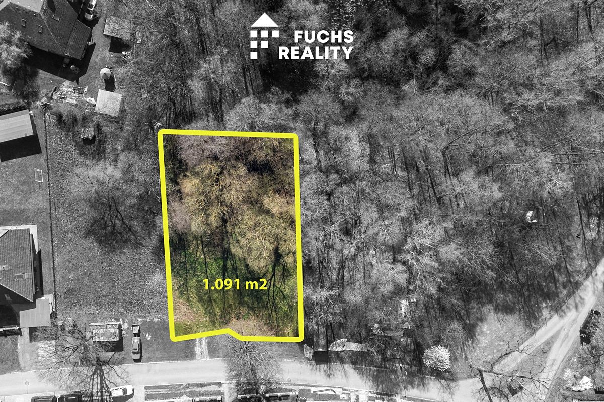 Prodej stavebního pozemku 1091 m² – fotografie 2