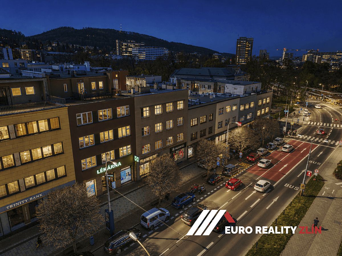 Prodej obchodního prostoru 1023 m²