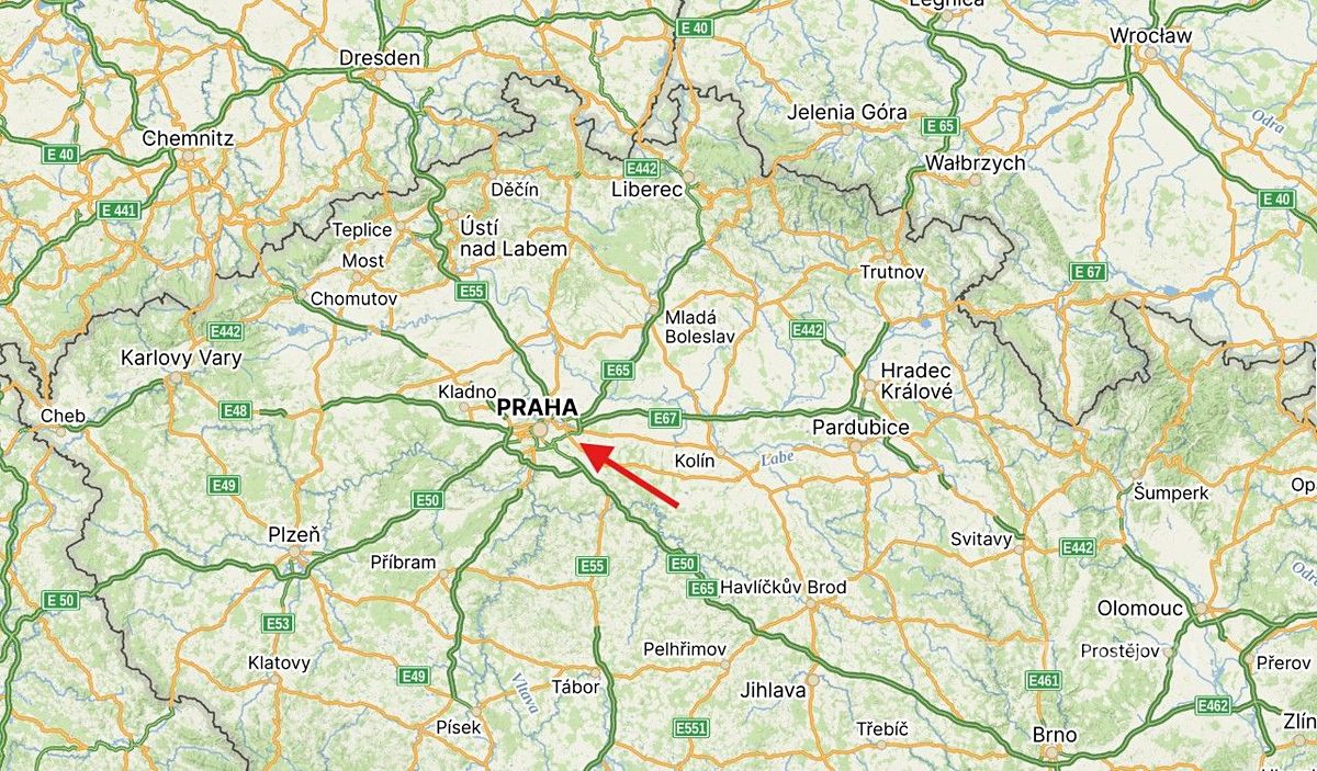 Pronájem kanceláře 66 m² – fotografie 3