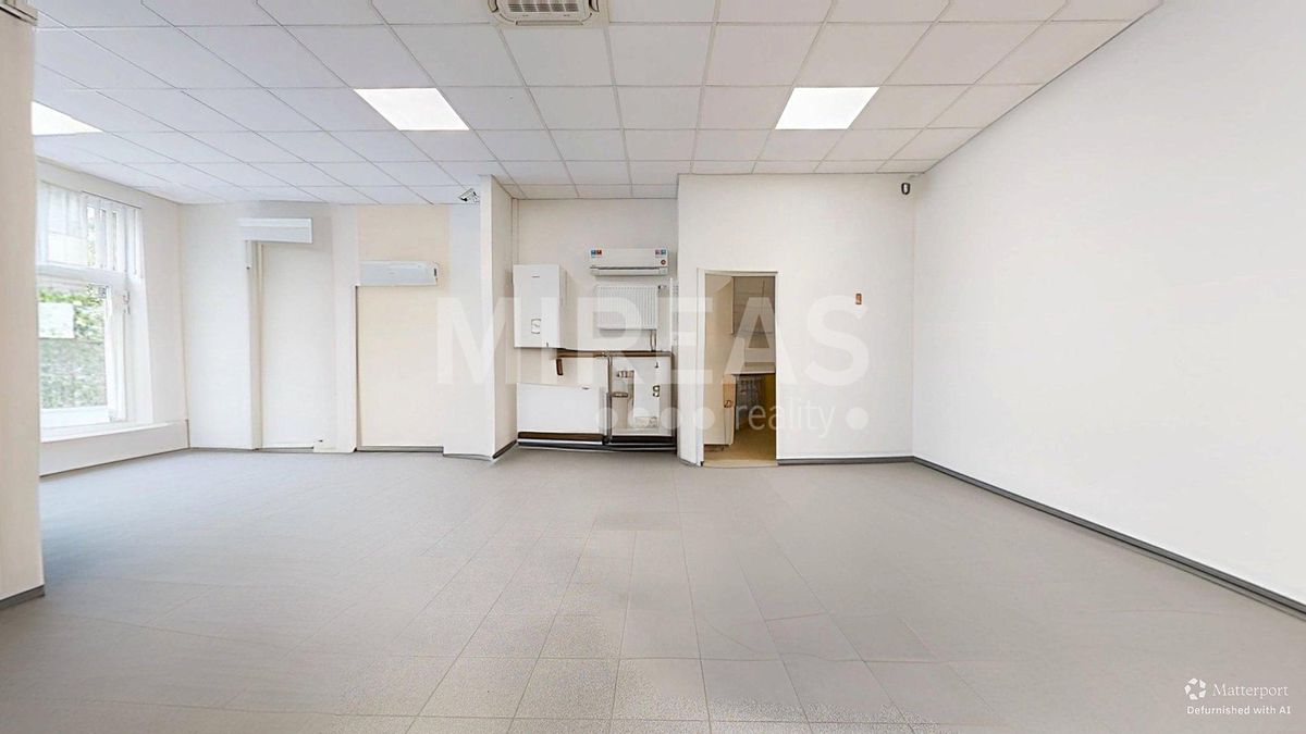 Prodej komerční nemovitosti 106 m² – fotografie 2
