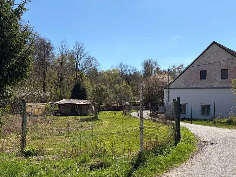 Prodej stavebního pozemku 1320 m², Pacov – náhled fotky 1