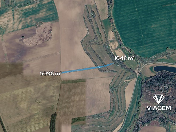 Prodej pozemku, 3 072 m² (2 z 4)