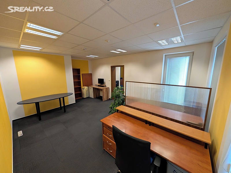Pronájem kanceláře 68 m² - Więcej