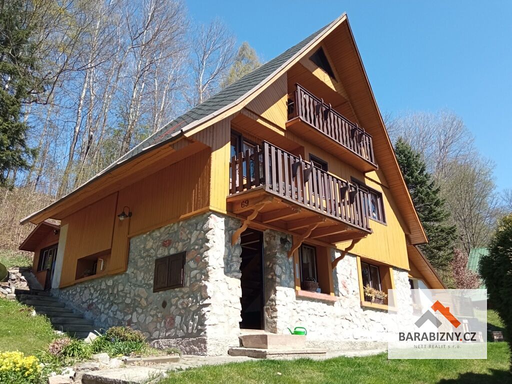 Prodej chaty 160 m², pozemek 1345 m²
