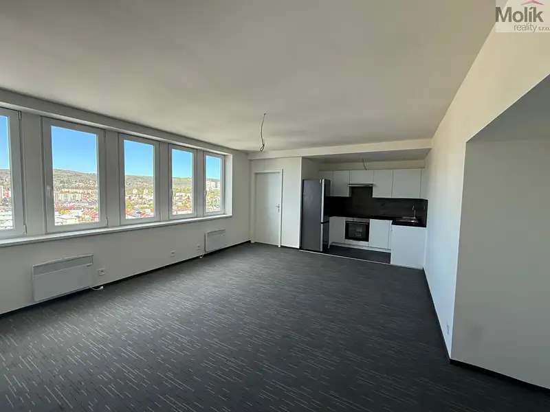 Pronájem bytu 3+kk 103 m², Chomutov – náhled fotky 1