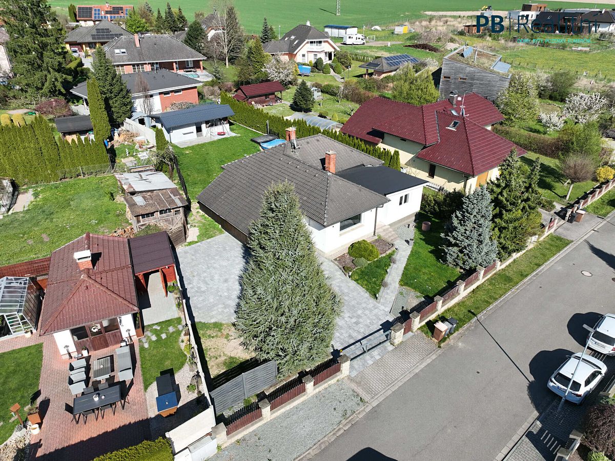 Prodej rodinného domu 120 m², pozemek 844 m² – fotografie 3