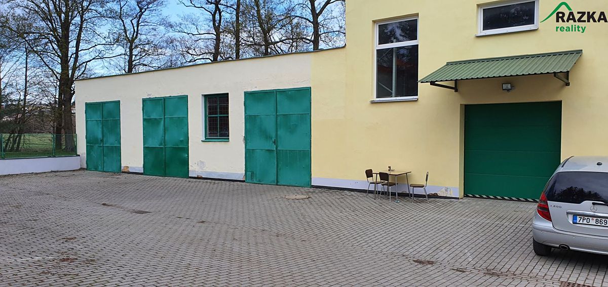 Pronájem garáže 33 m² – fotografie 2