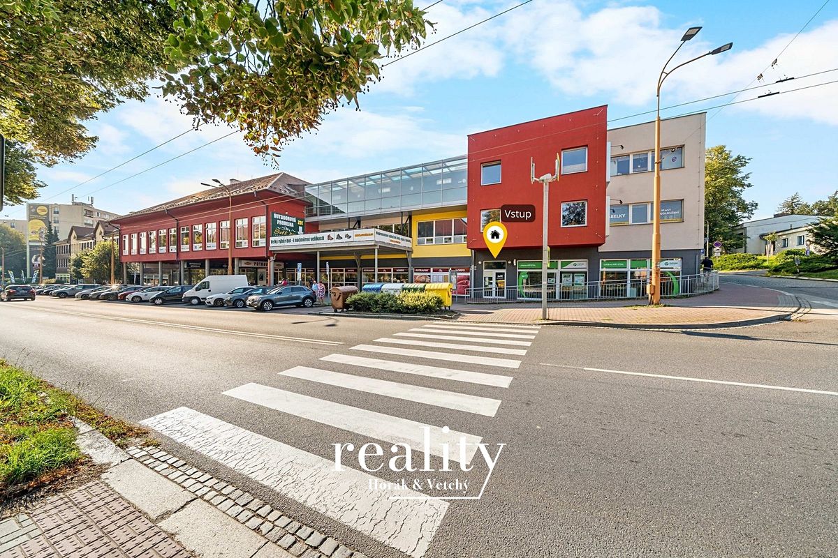 Pronájem obchodního prostoru 145 m²