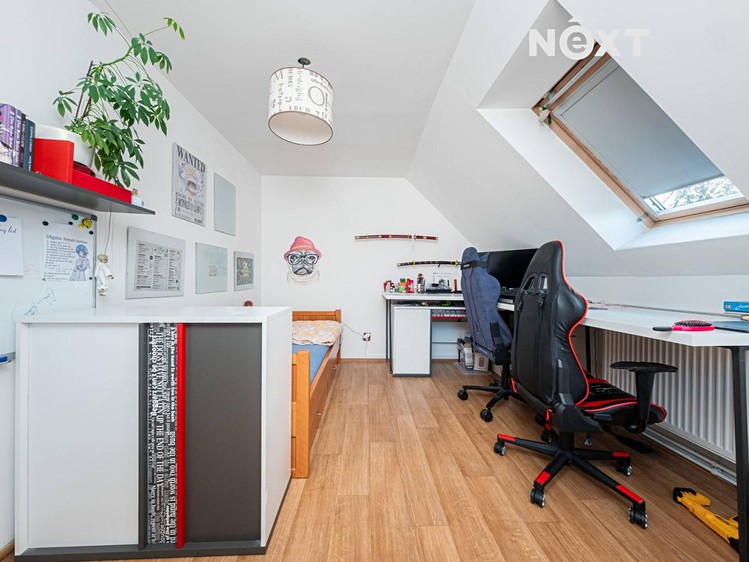 Prodej domu, 180 m² (22 z 30)