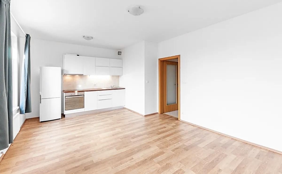 Pronájem bytu 1+kk 41 m²