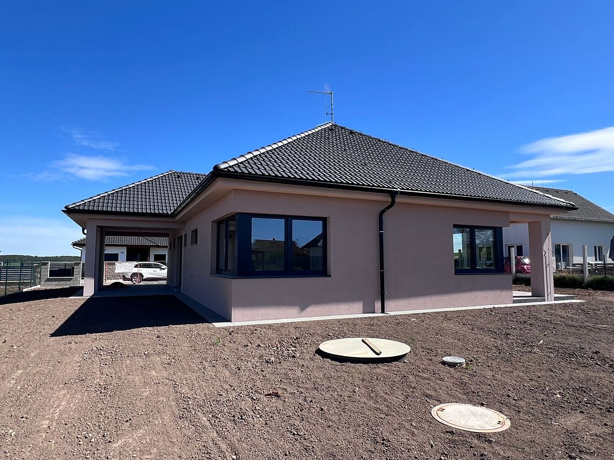 Prodej rodinného domu 120 m², pozemek 1051 m² – fotografie 5