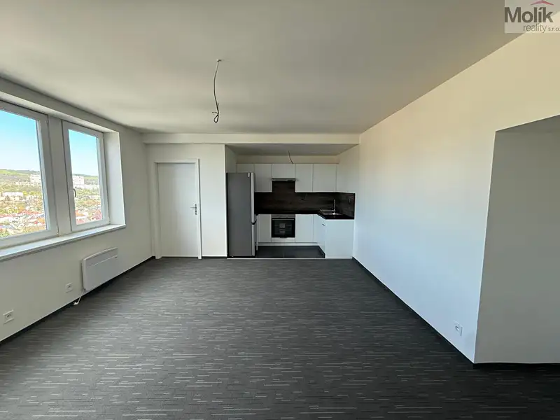 Pronájem bytu 3+kk 103 m², Chomutov – náhled fotky 2