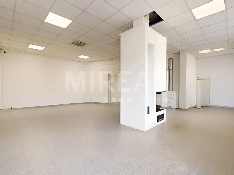 Prodej komerční nemovitosti 106 m², Mladá Boleslav – náhled fotky 1