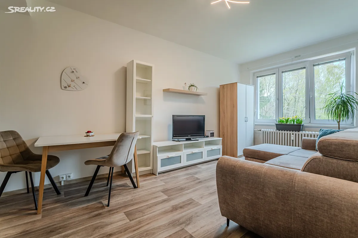 Prodej bytu 3+1 69 m² - Widok 5