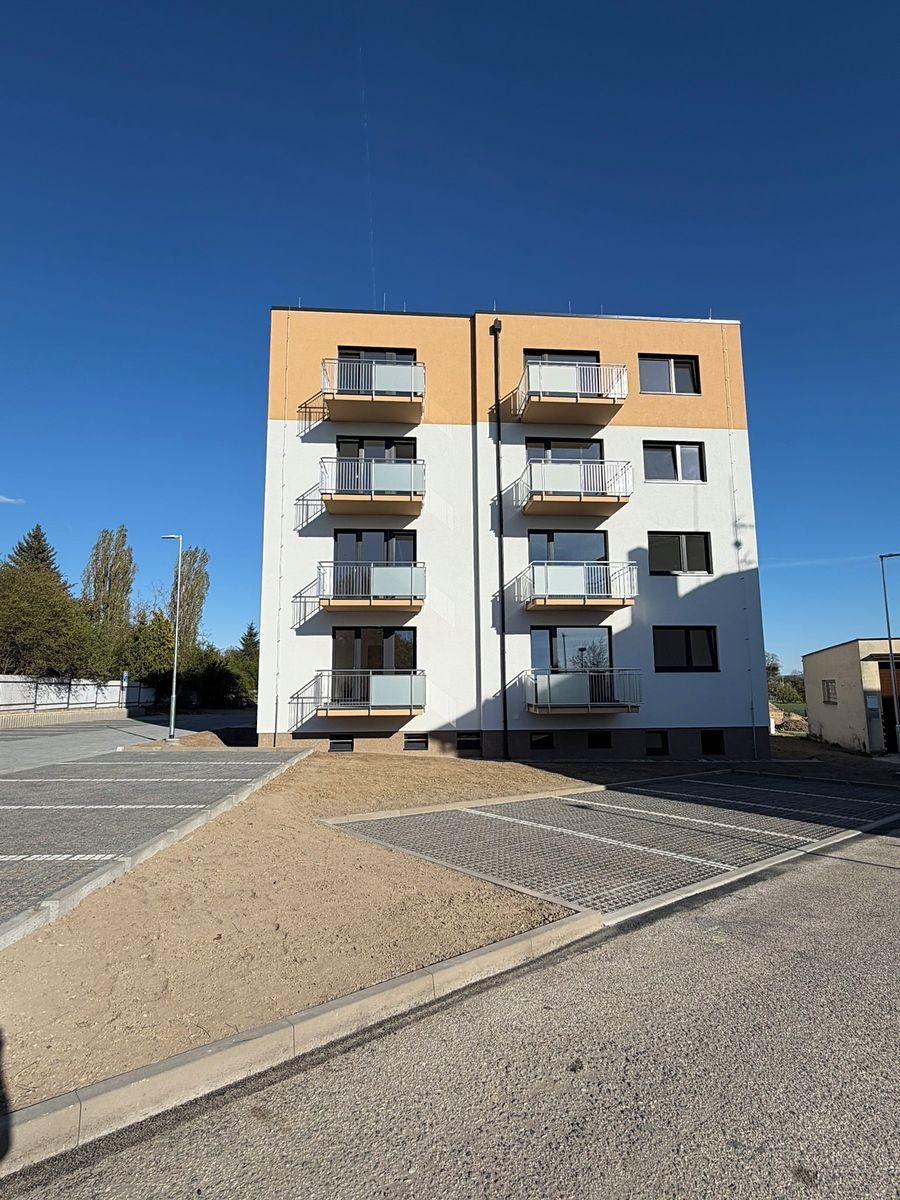 Prodej bytu 1+kk 25 m² – fotografie 3