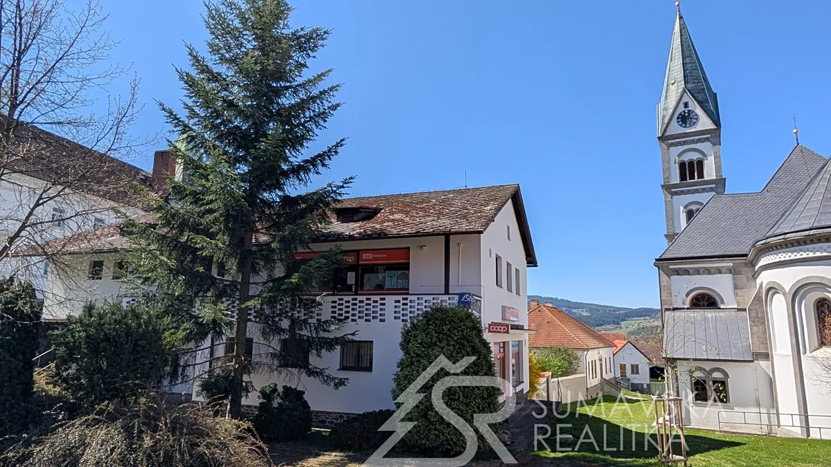 Prodej obchodního prostoru 330 m²