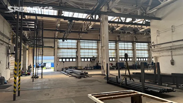Pronájem výrobní haly, prostoru 1290 m² – pohled 3