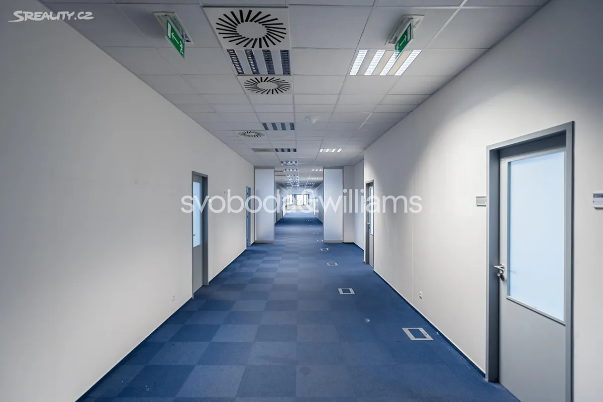 Pronájem kanceláře 630 m² – pohled 6