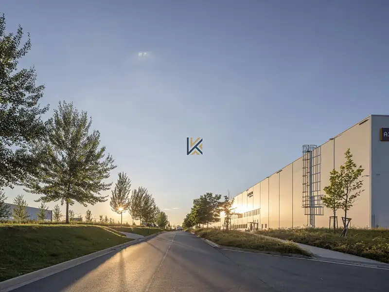 Pronájem ordinace 322 m², Kozomín – náhled fotky 2