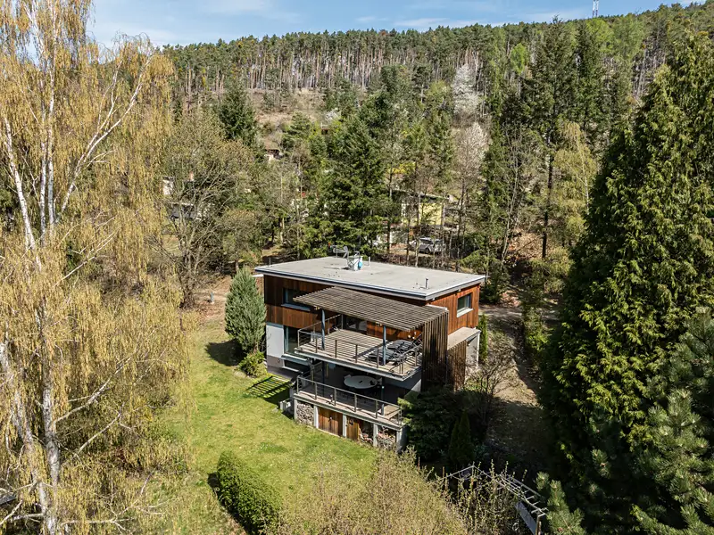 Prodej chaty 230 m², pozemek 469 m², Milešov – náhled fotky 1