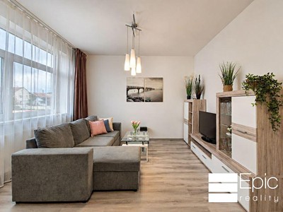 Pronájem bytu 2+kk 49 m² (Jednopodlažní)
