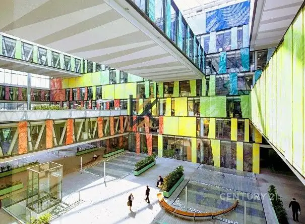 Pronájem kanceláře 886 m², Praha – náhled fotky 2