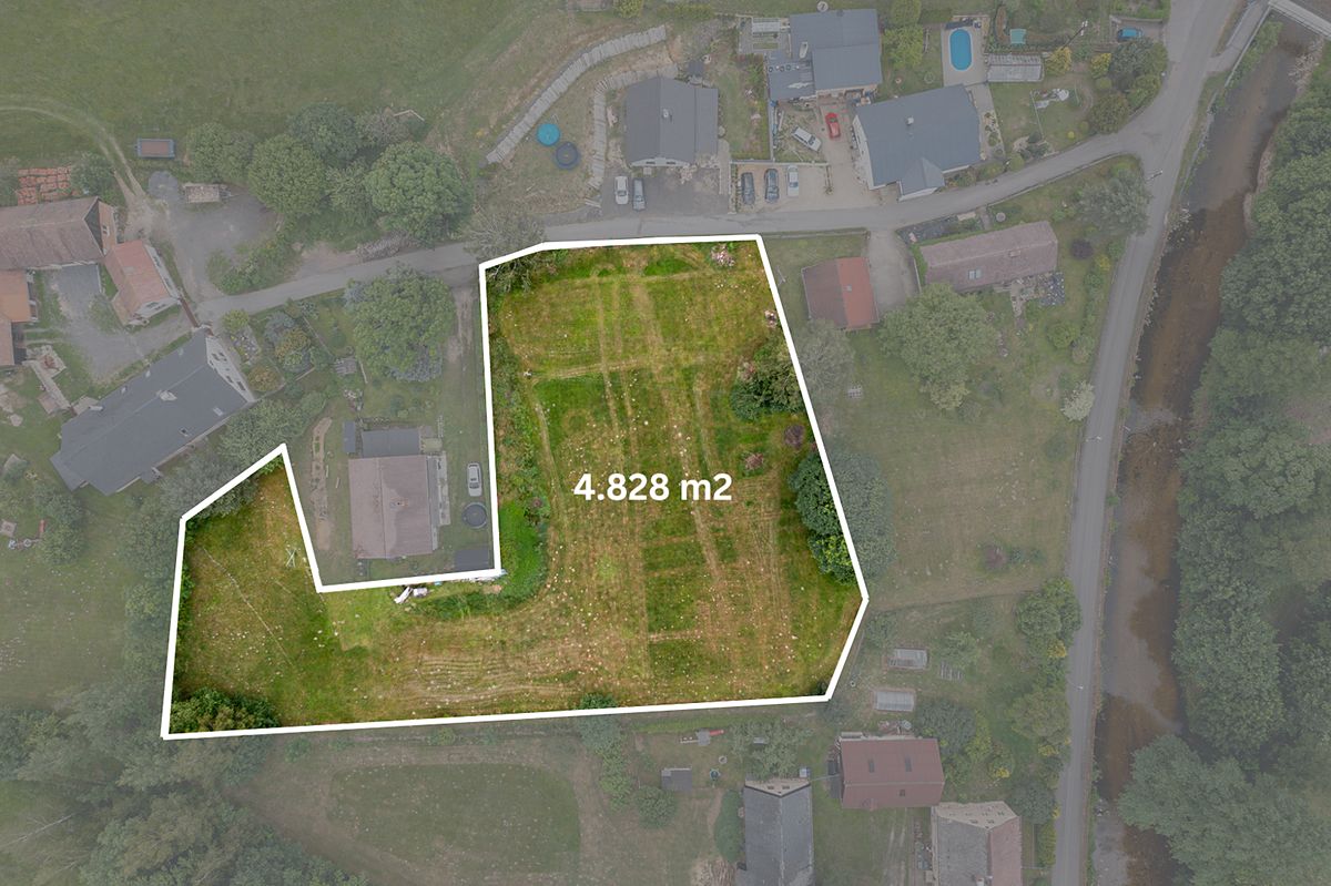 Prodej stavebního pozemku 4828 m²