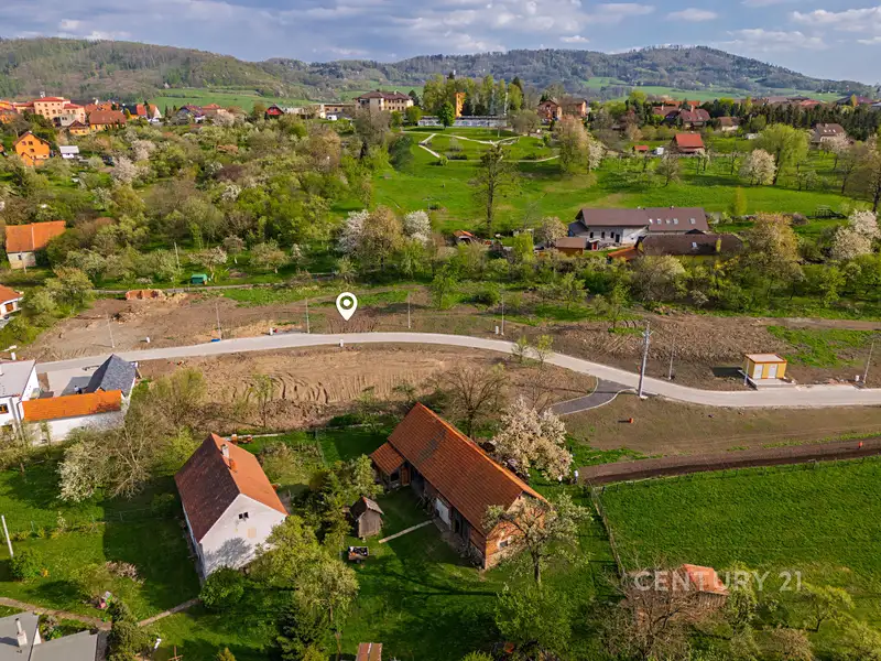 Prodej stavebního pozemku 973 m², Starý Jičín – náhled fotky 3